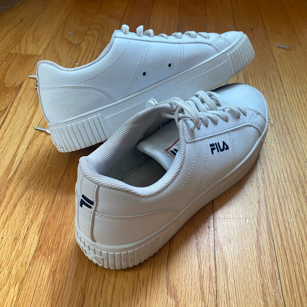 White Fila Sneakers Panache 19